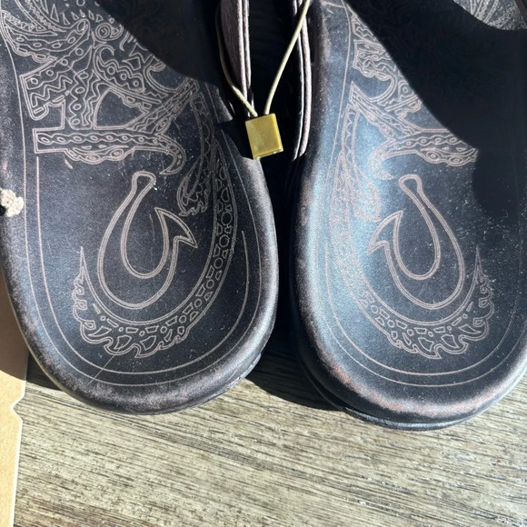 OluKai Mea Ola Dark Java NWT - Picture 5 of 12